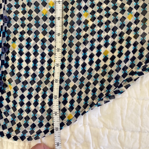 Pretty Geometric Pattern Blouse from Pleione size Small - Picture 8 of 8